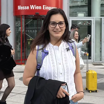 Dr. Roxana Bălan
